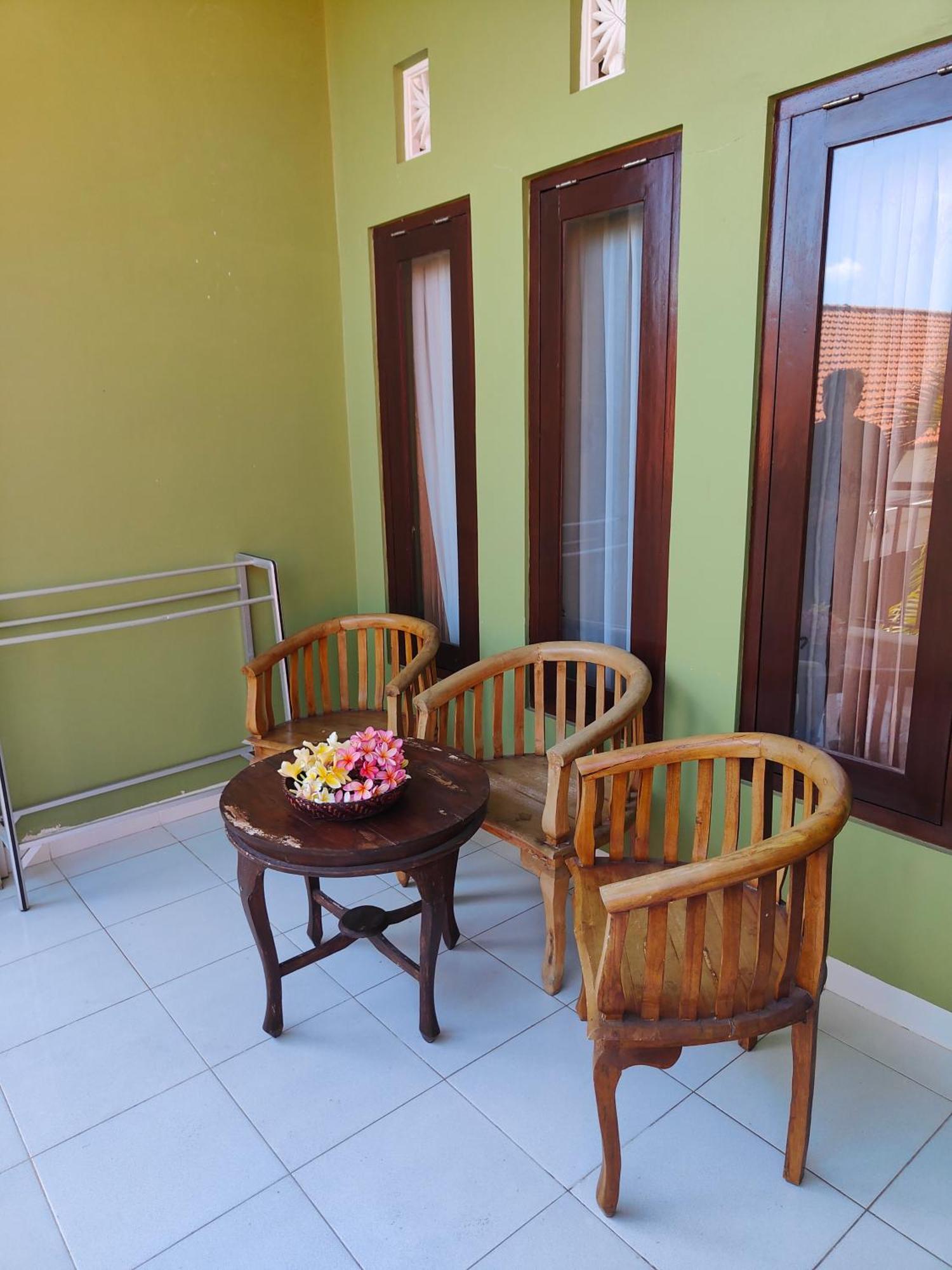 Berlian Inn Kuta Beach 외부 사진