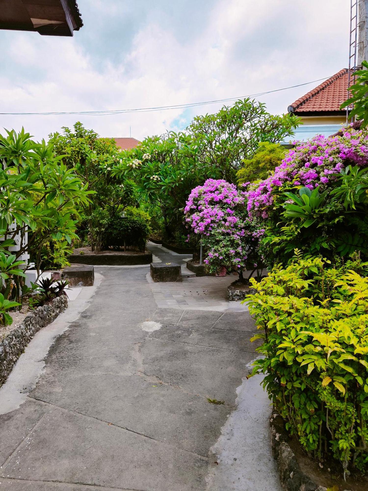Berlian Inn Kuta Beach 외부 사진