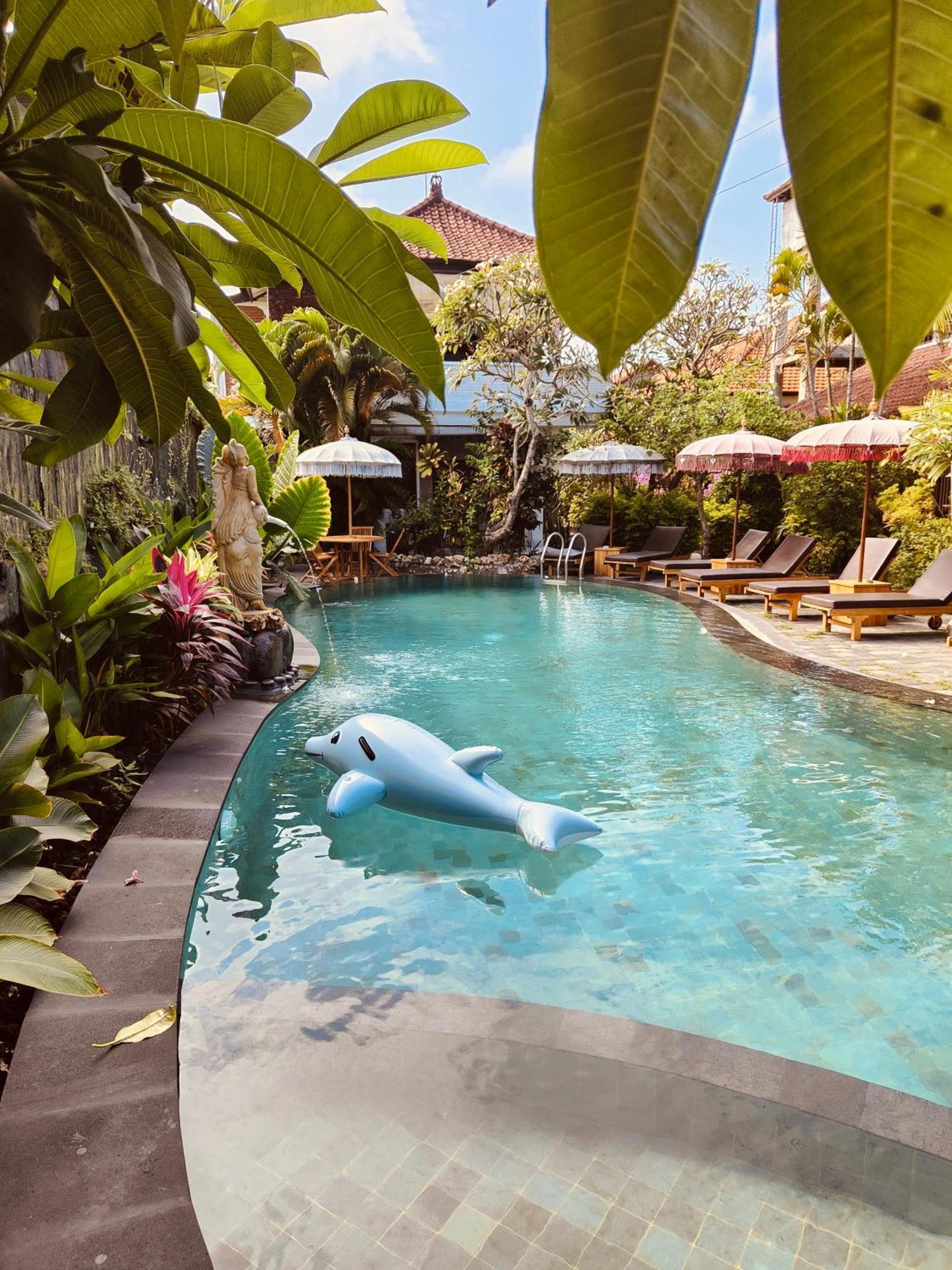 Berlian Inn Kuta Beach 외부 사진