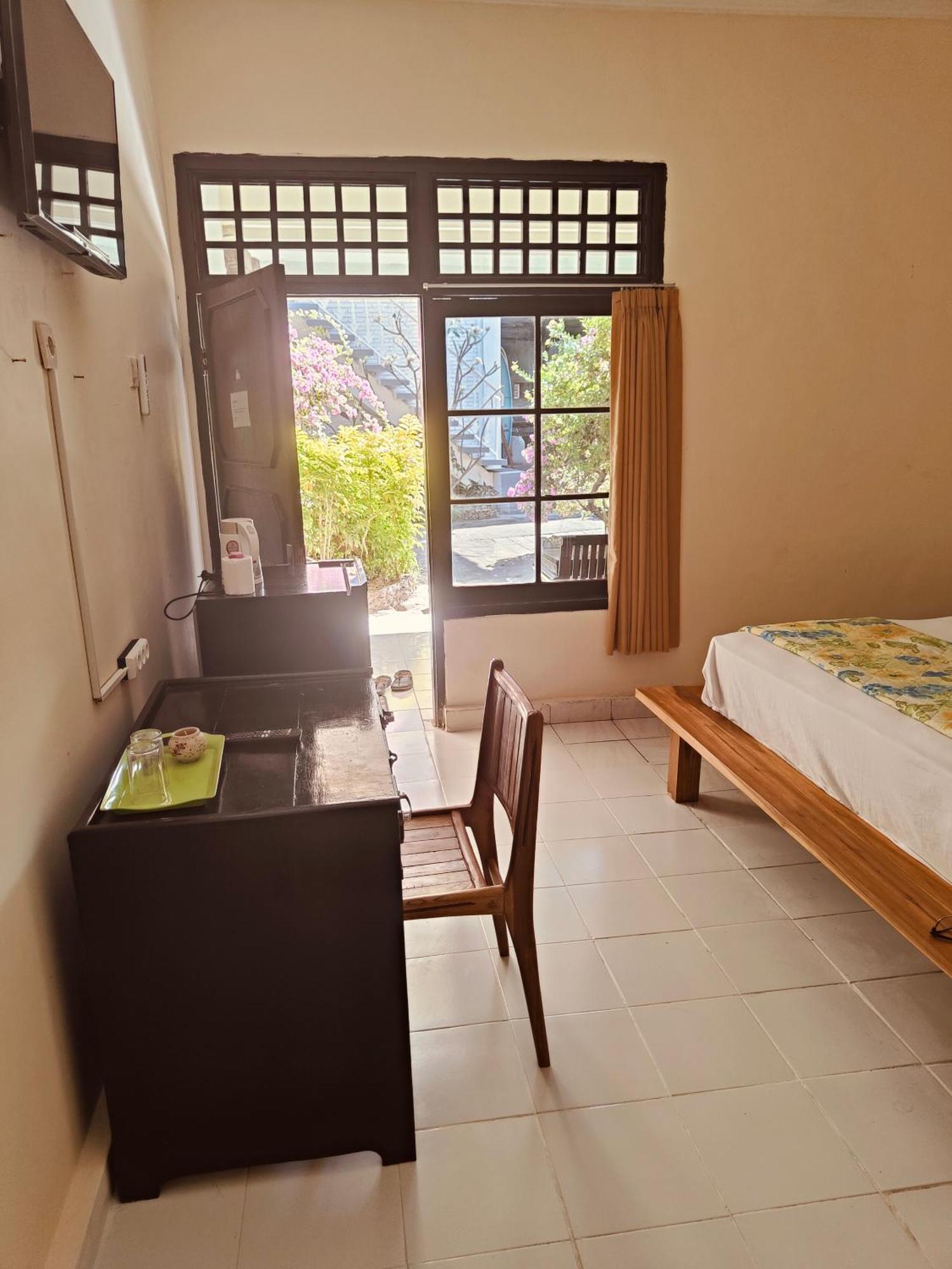 Berlian Inn Kuta Beach 외부 사진