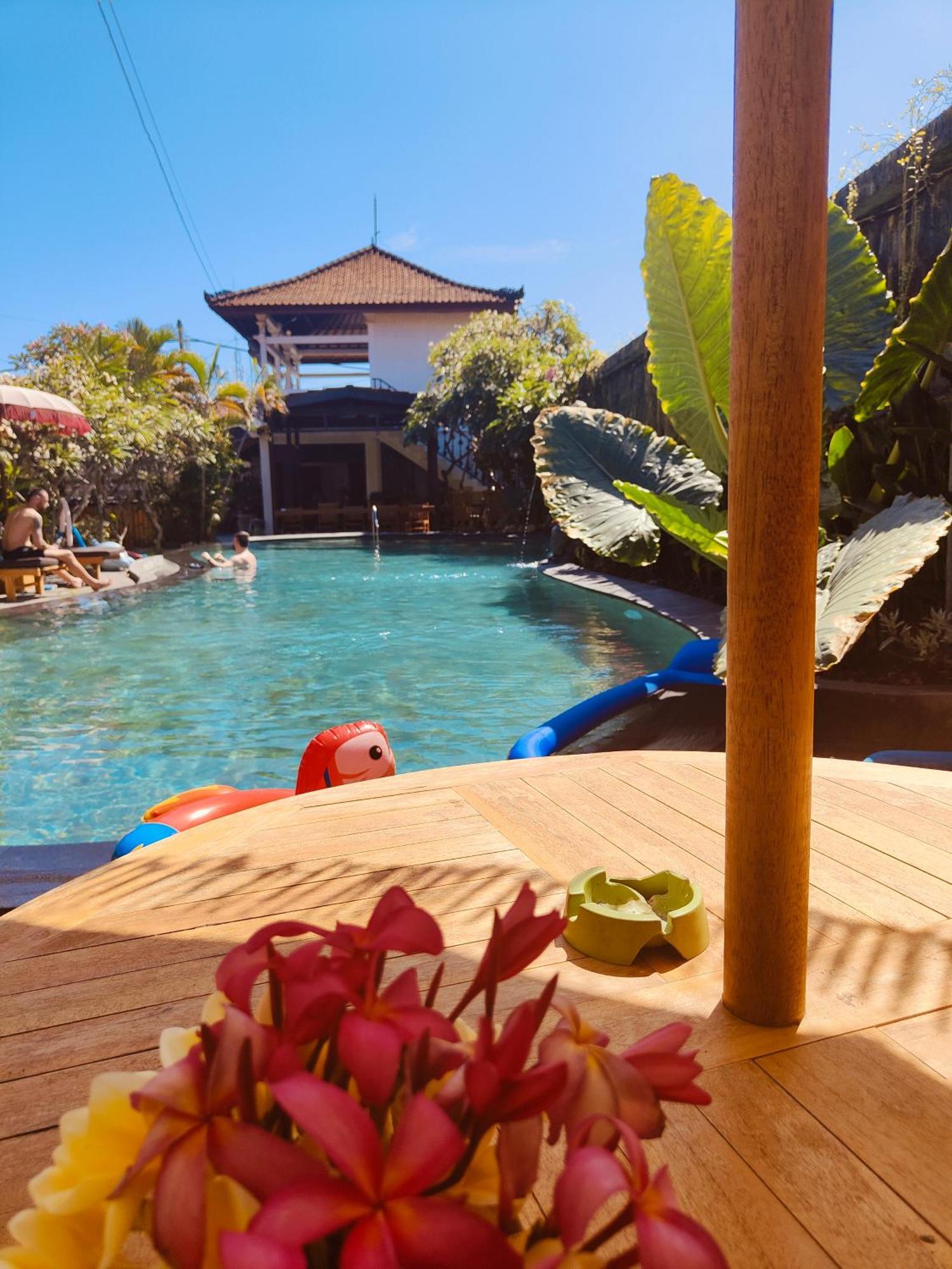 Berlian Inn Kuta Beach 외부 사진