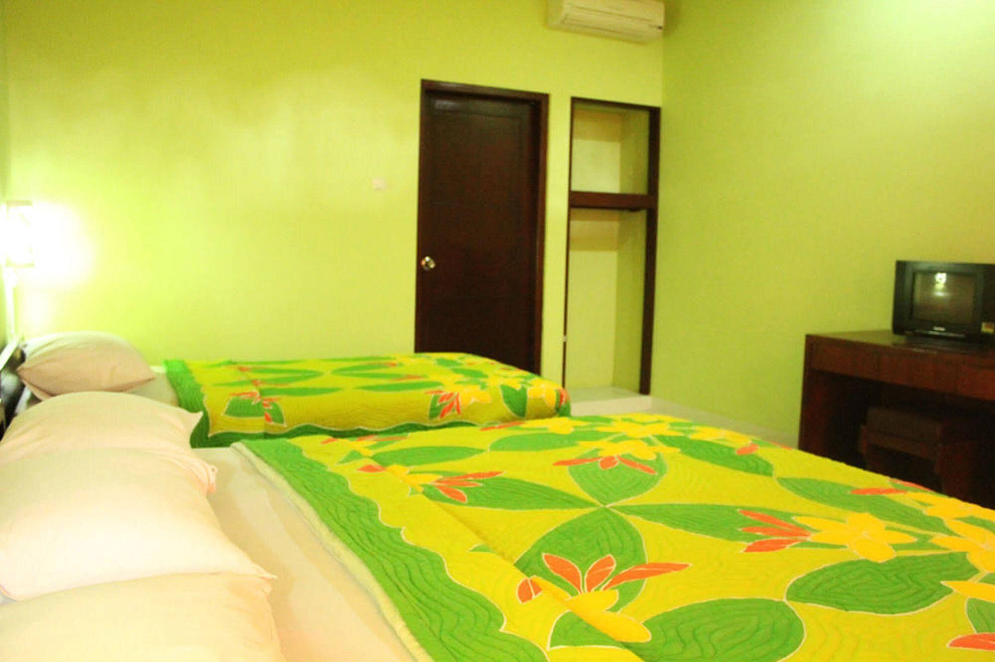 Berlian Inn Kuta Beach 외부 사진
