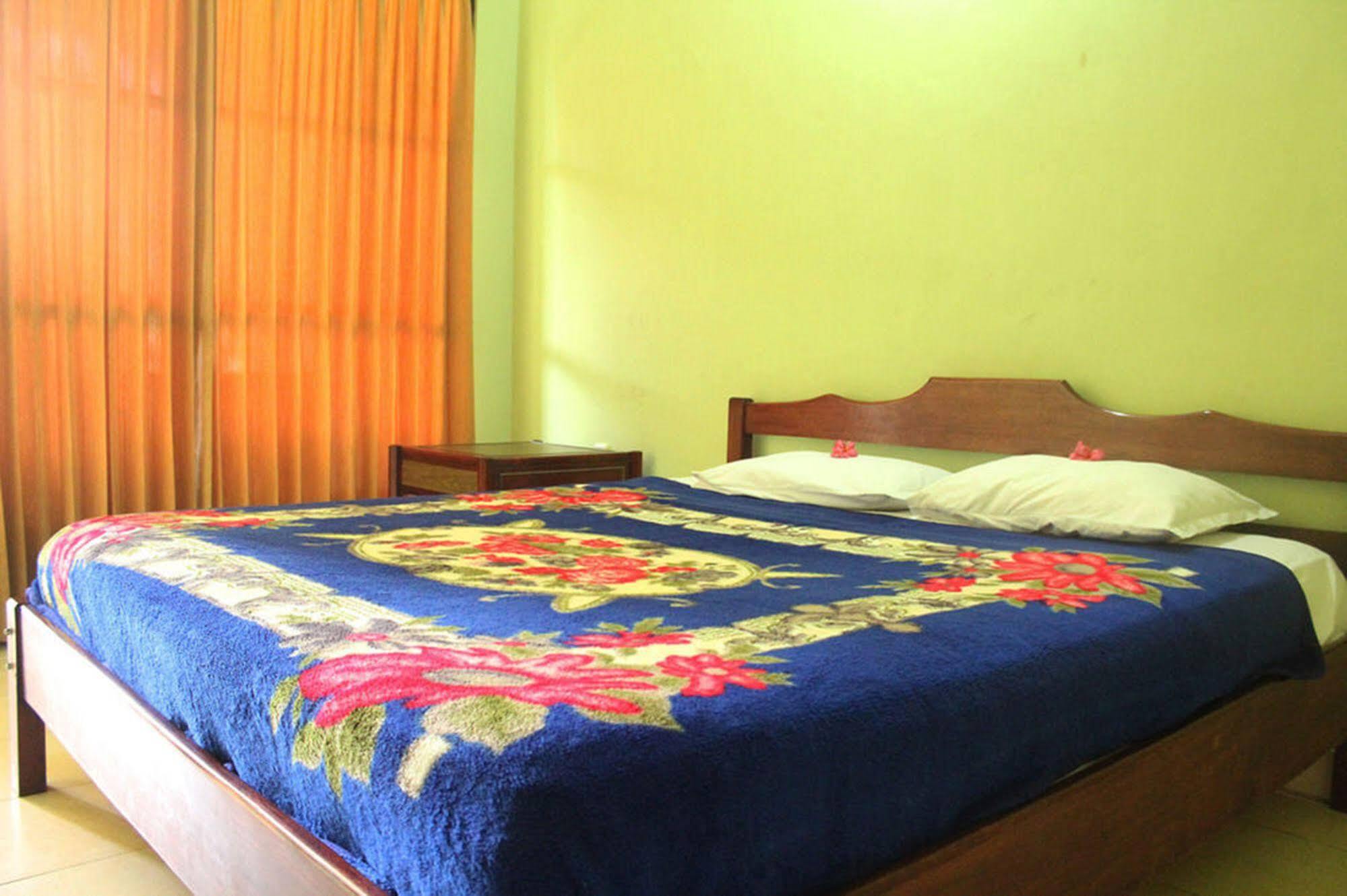Berlian Inn Kuta Beach 외부 사진