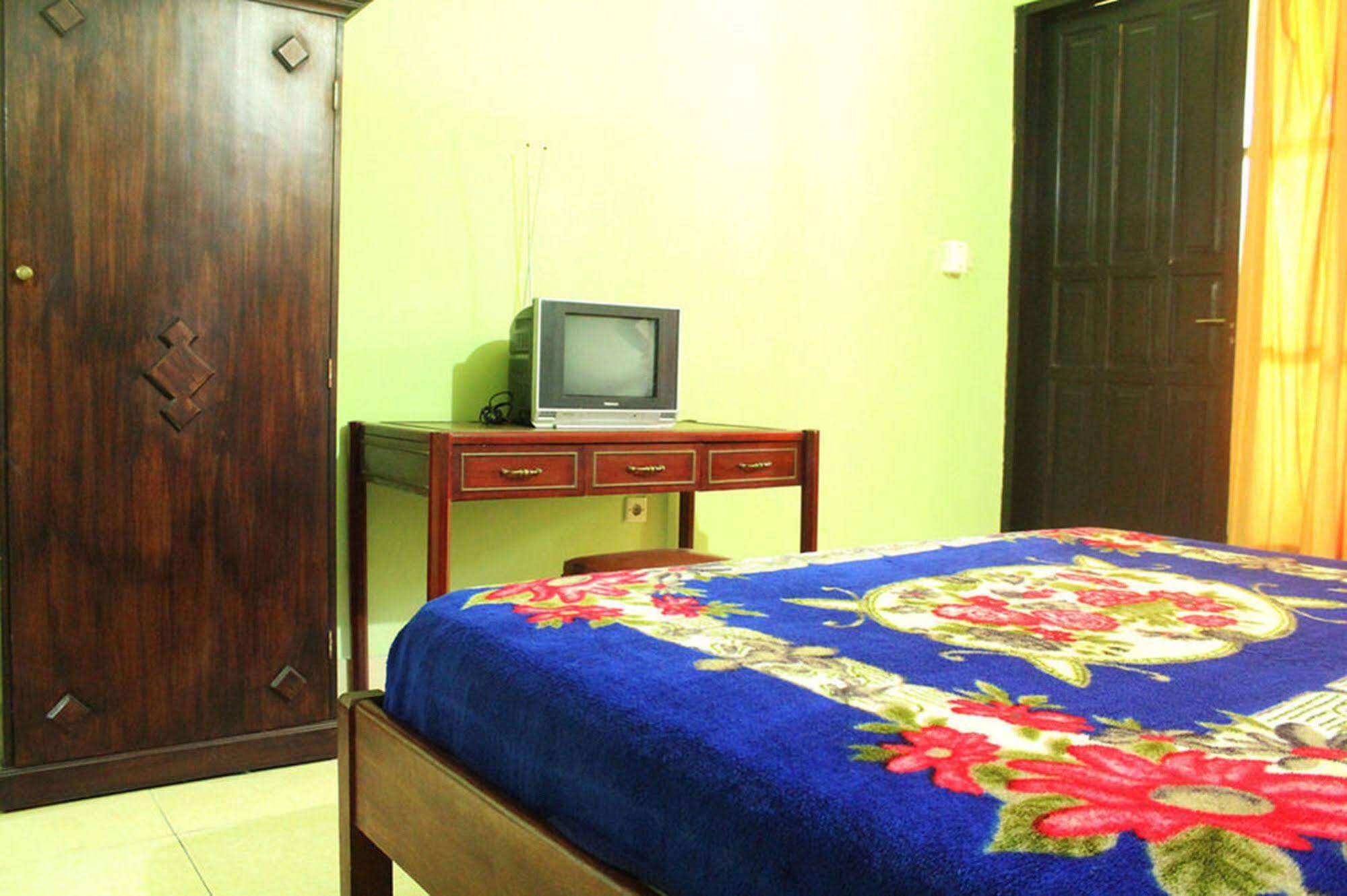 Berlian Inn Kuta Beach 외부 사진